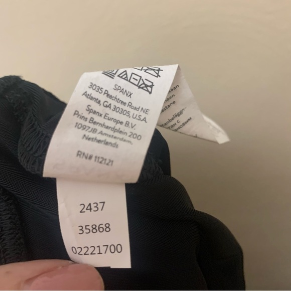 Spanx Faux Leather Leggings in Black Size Medium NWT New - Picture 12 of 12